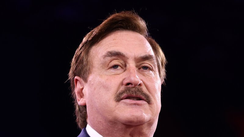 Mike Lindell, whose LindellTV was given White House press access
